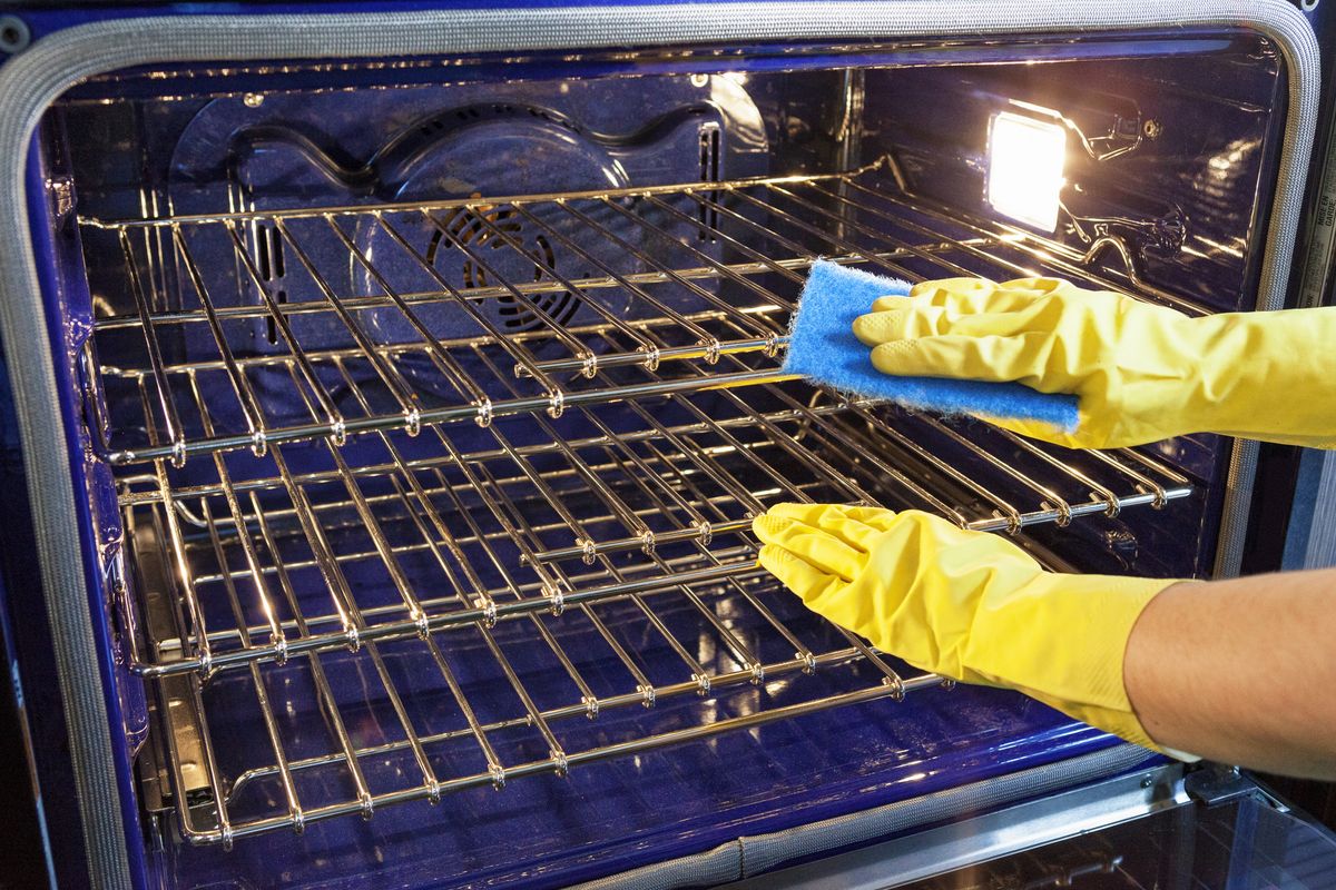 CLEAN OVEN